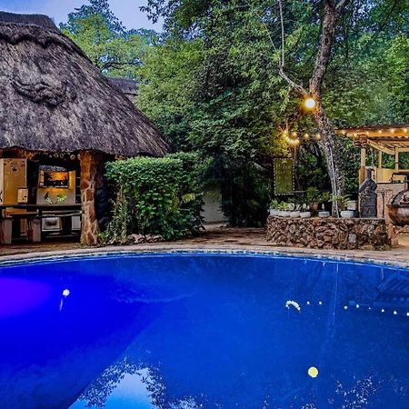 Victoria Falls Backpackers Lodge- Camp Sites 외부 사진