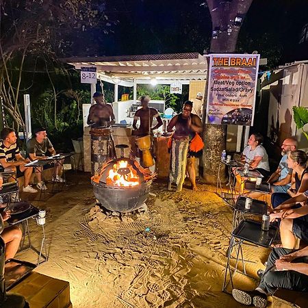 Victoria Falls Backpackers Lodge- Camp Sites 외부 사진