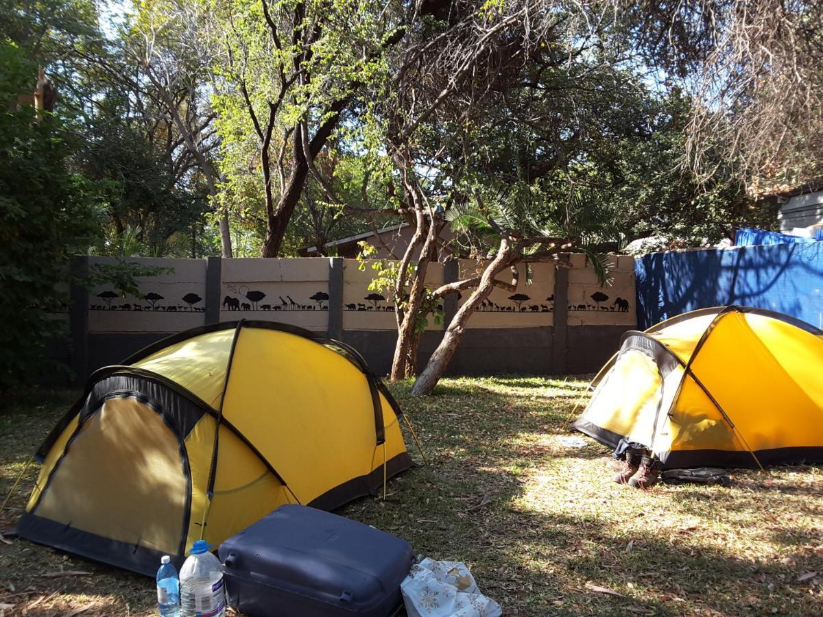 Victoria Falls Backpackers Lodge- Camp Sites 외부 사진