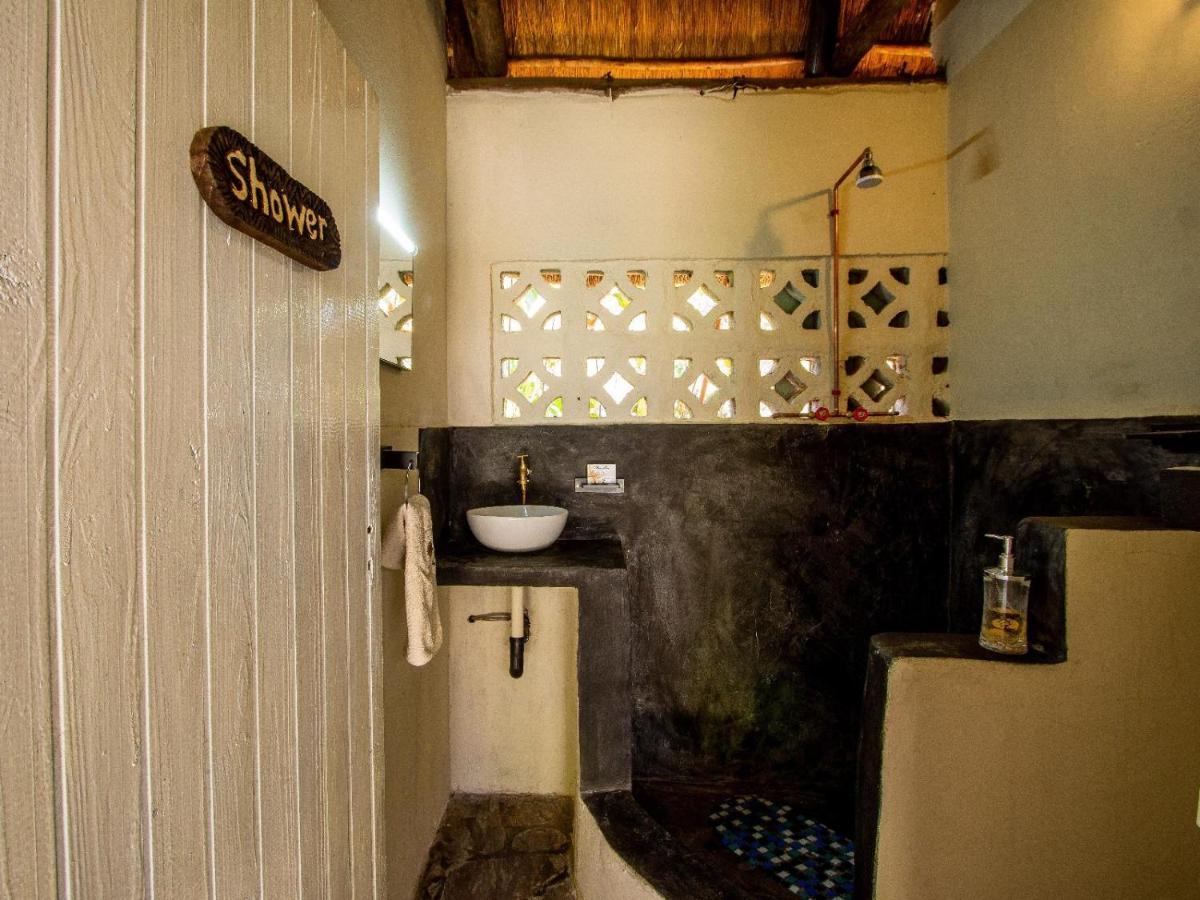 Victoria Falls Backpackers Lodge- Camp Sites 외부 사진