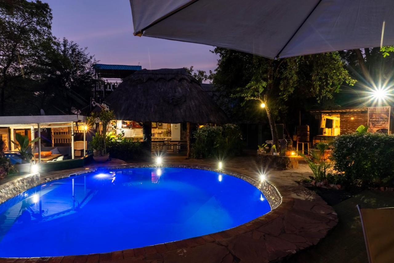 Victoria Falls Backpackers Lodge- Camp Sites 외부 사진