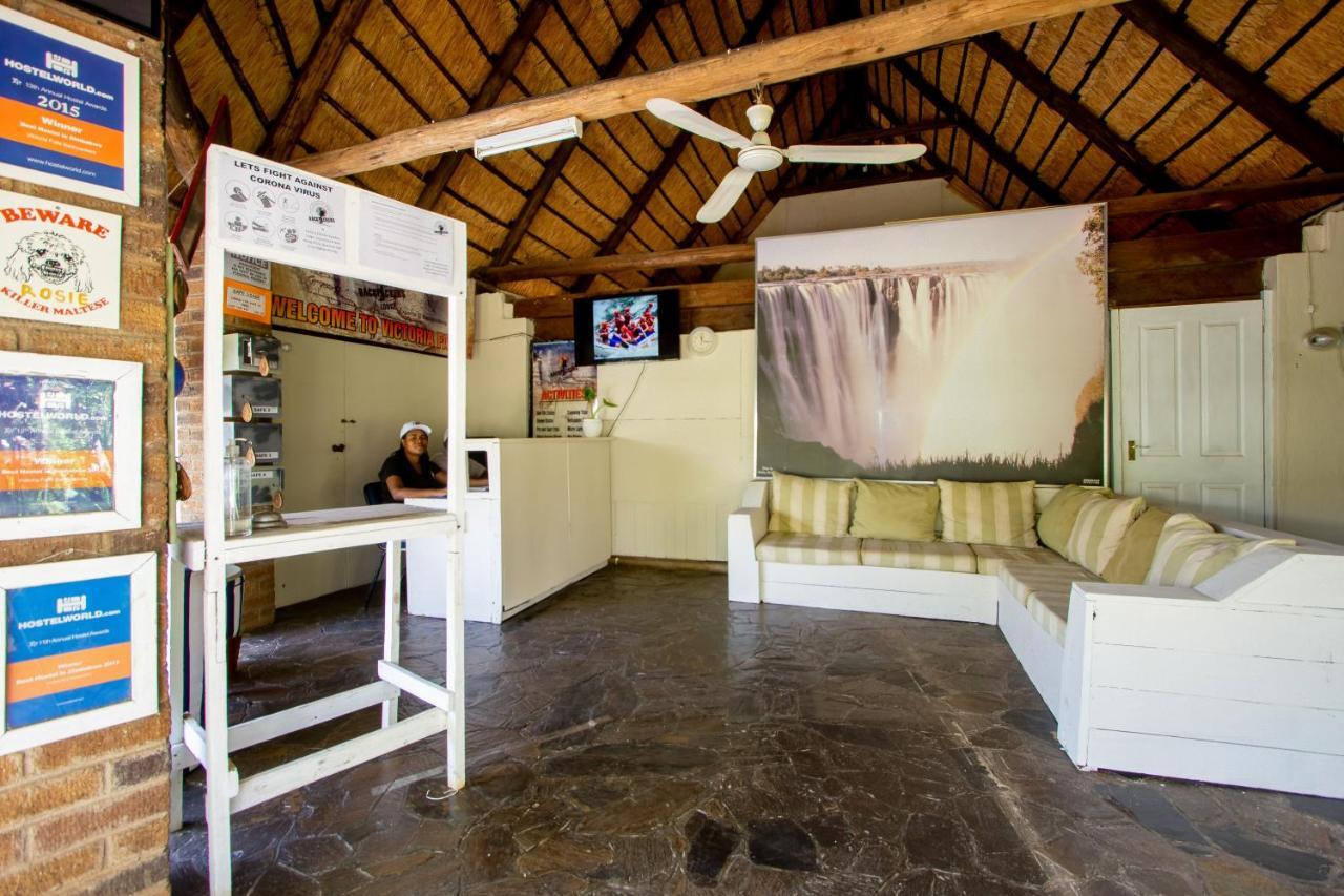 Victoria Falls Backpackers Lodge- Camp Sites 외부 사진