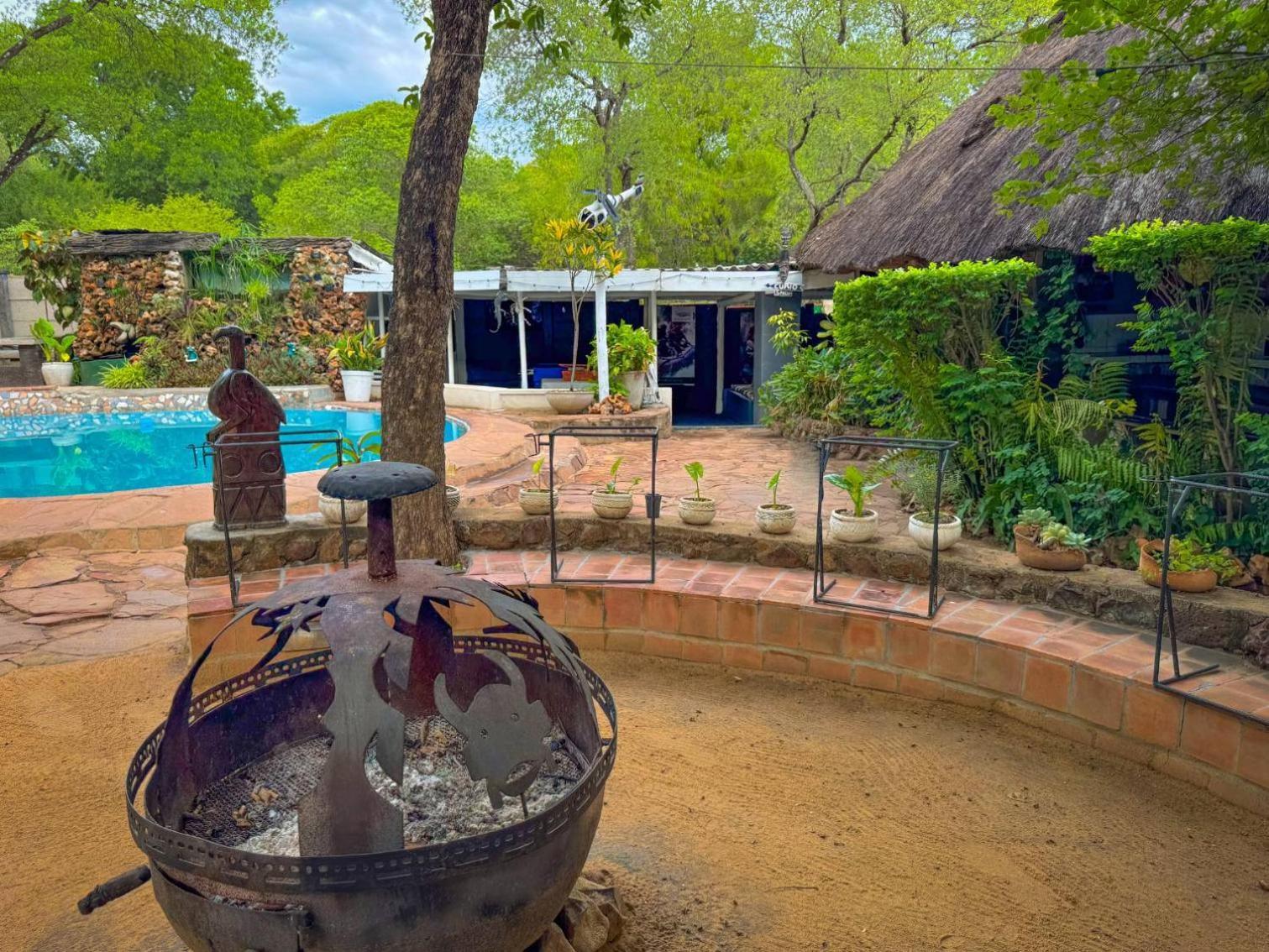 Victoria Falls Backpackers Lodge- Camp Sites 외부 사진