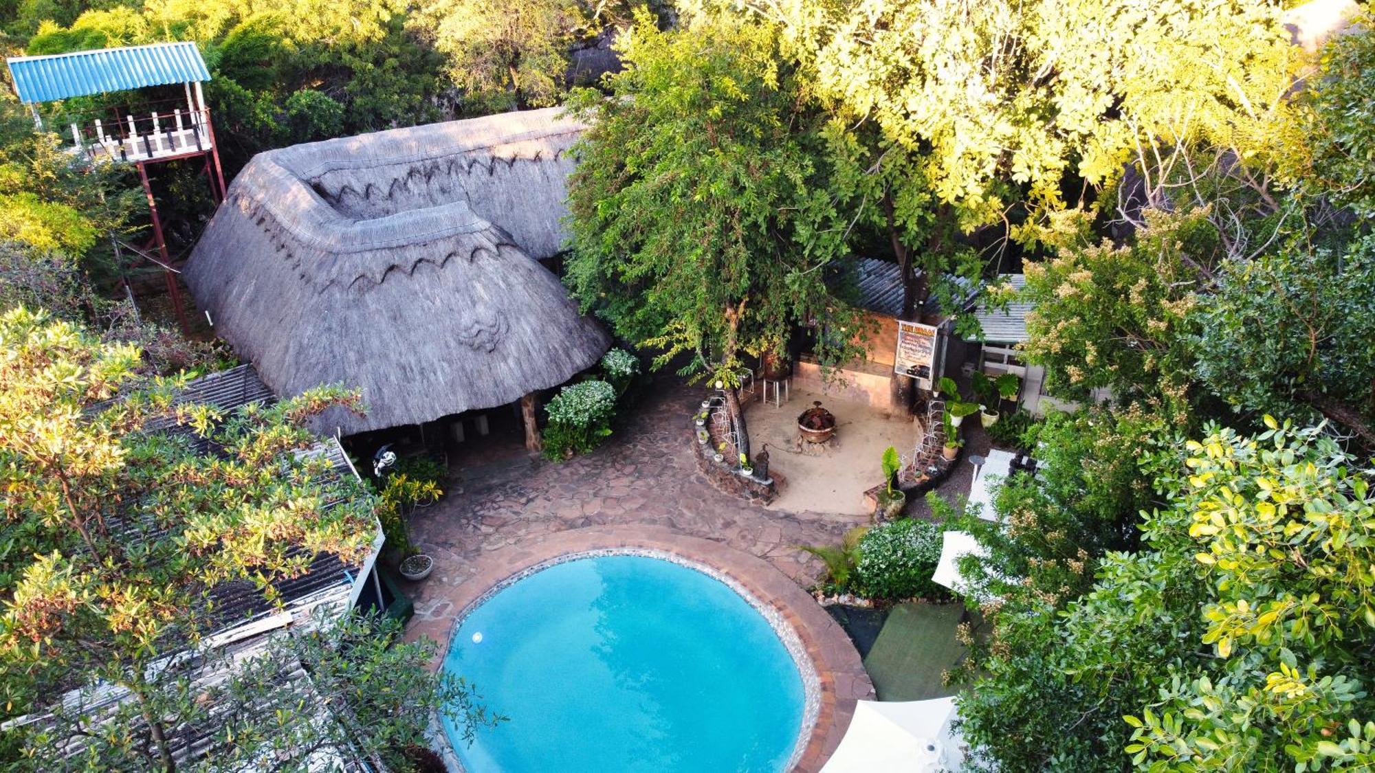 Victoria Falls Backpackers Lodge- Camp Sites 외부 사진