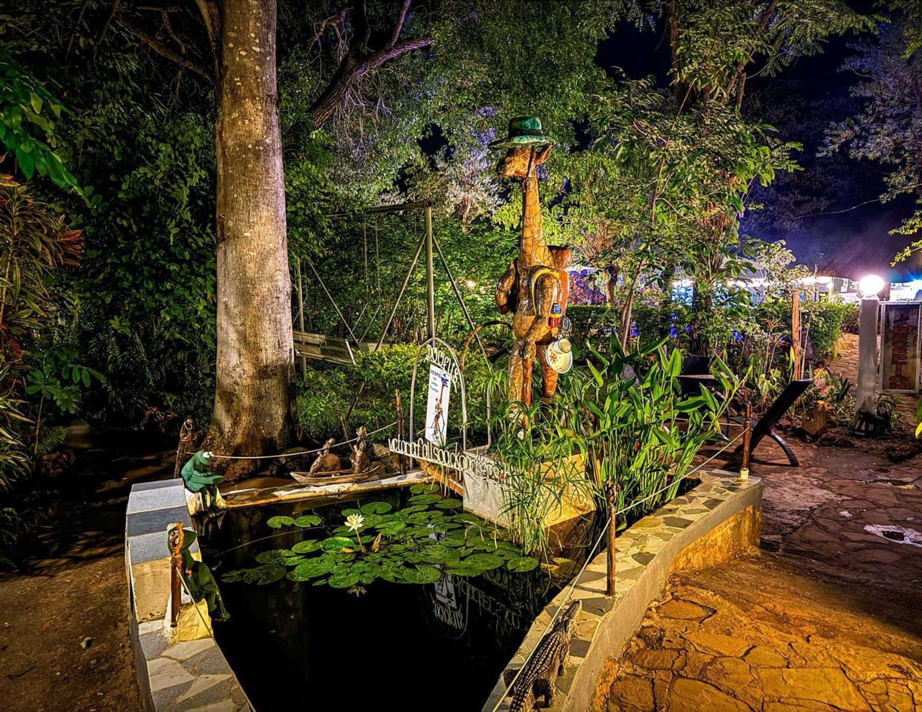 Victoria Falls Backpackers Lodge- Camp Sites 외부 사진