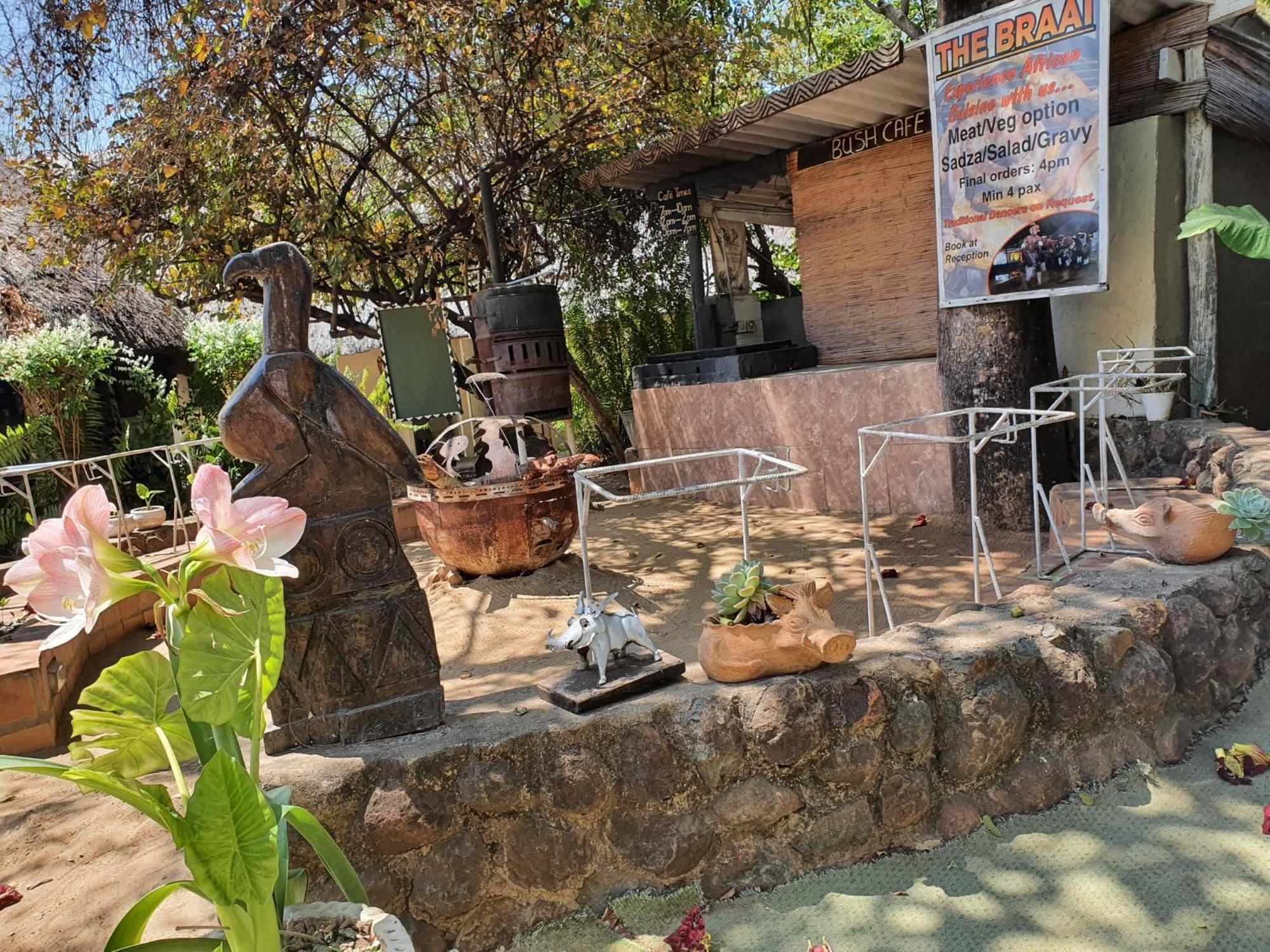 Victoria Falls Backpackers Lodge- Camp Sites 외부 사진