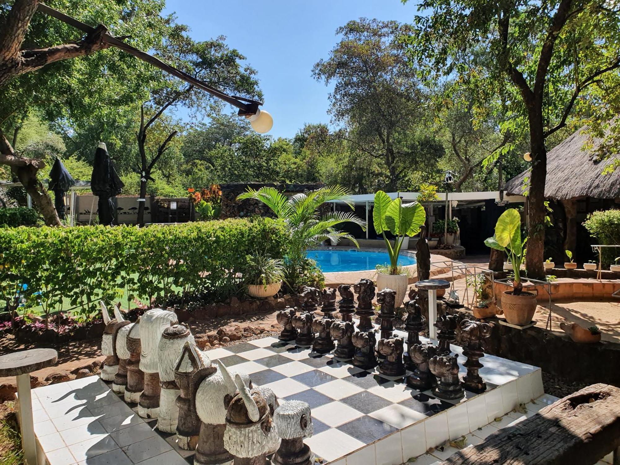 Victoria Falls Backpackers Lodge- Camp Sites 외부 사진